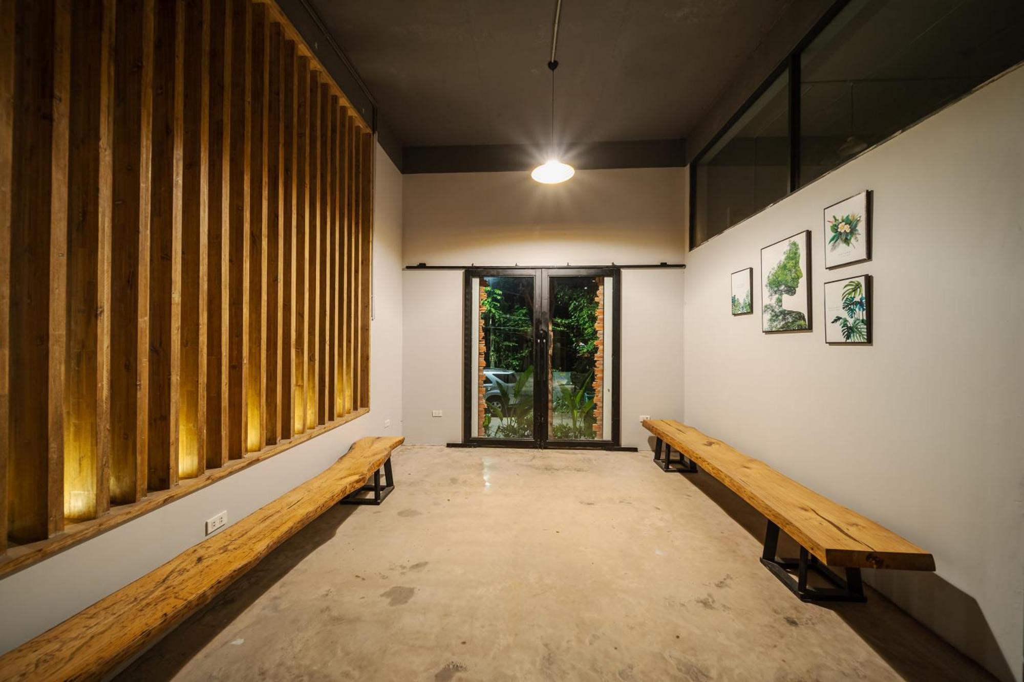 9 Station Hostel&Bar Phú Quốc Exterior foto